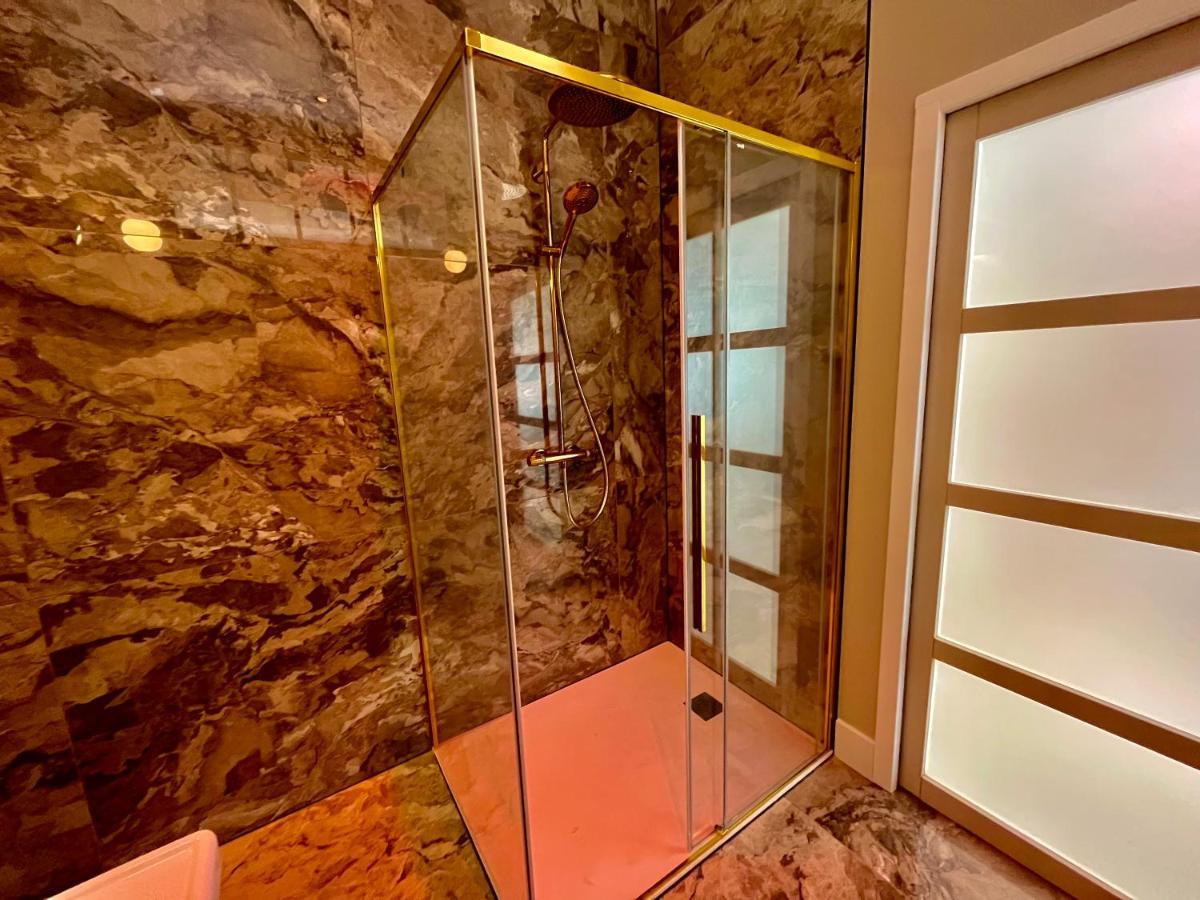 Suite Monceau - Reims Buitenkant foto
